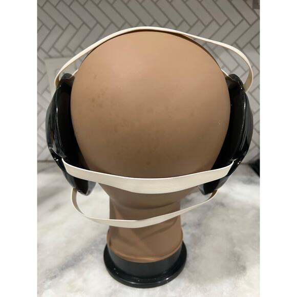 Vintage Brute Wrestling Headgear Black White Ear Guard Adjustable Chin Strap - Picture 3 of 5